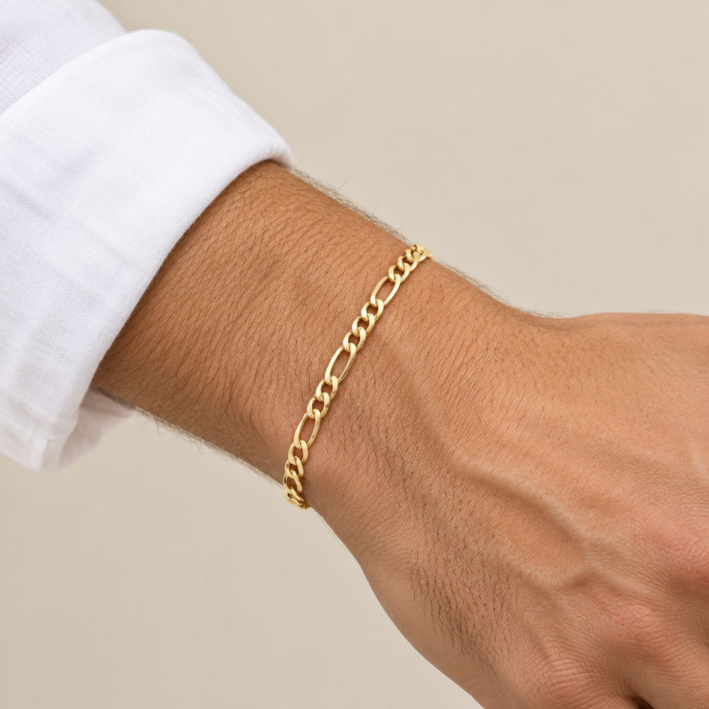 Bracciale figaro 3+1 vuoto oro giallo 18kt 5mm 20cm indossato