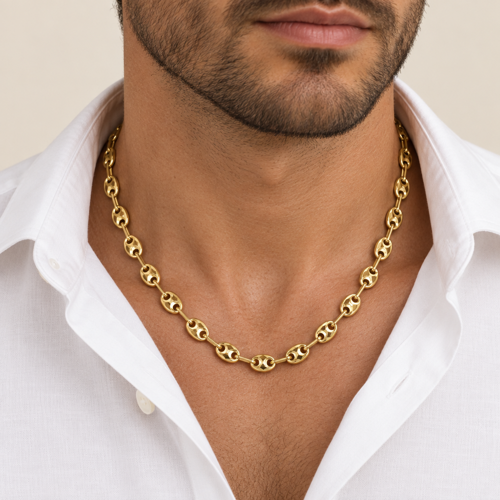 Catena maglia marina vuota oro giallo 18kt 5mm 50cm indossata