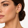 Orecchini nodo classico oro 18kt 8mm indossato